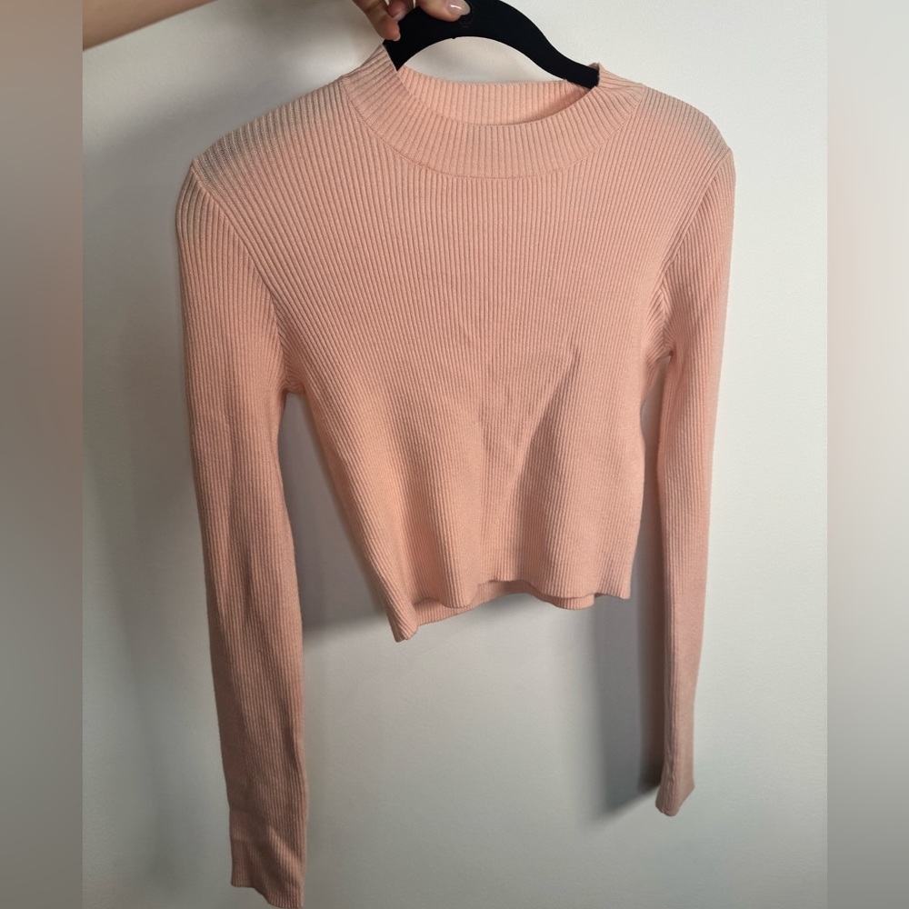 Brandy Melville Sweater